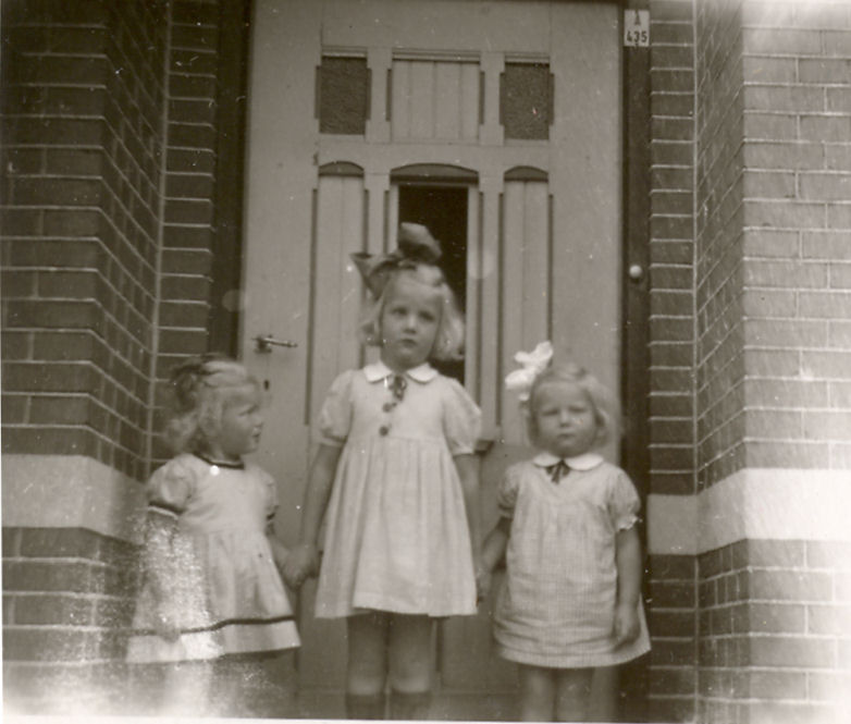 anneke, hendrika en johanna-irene maring.